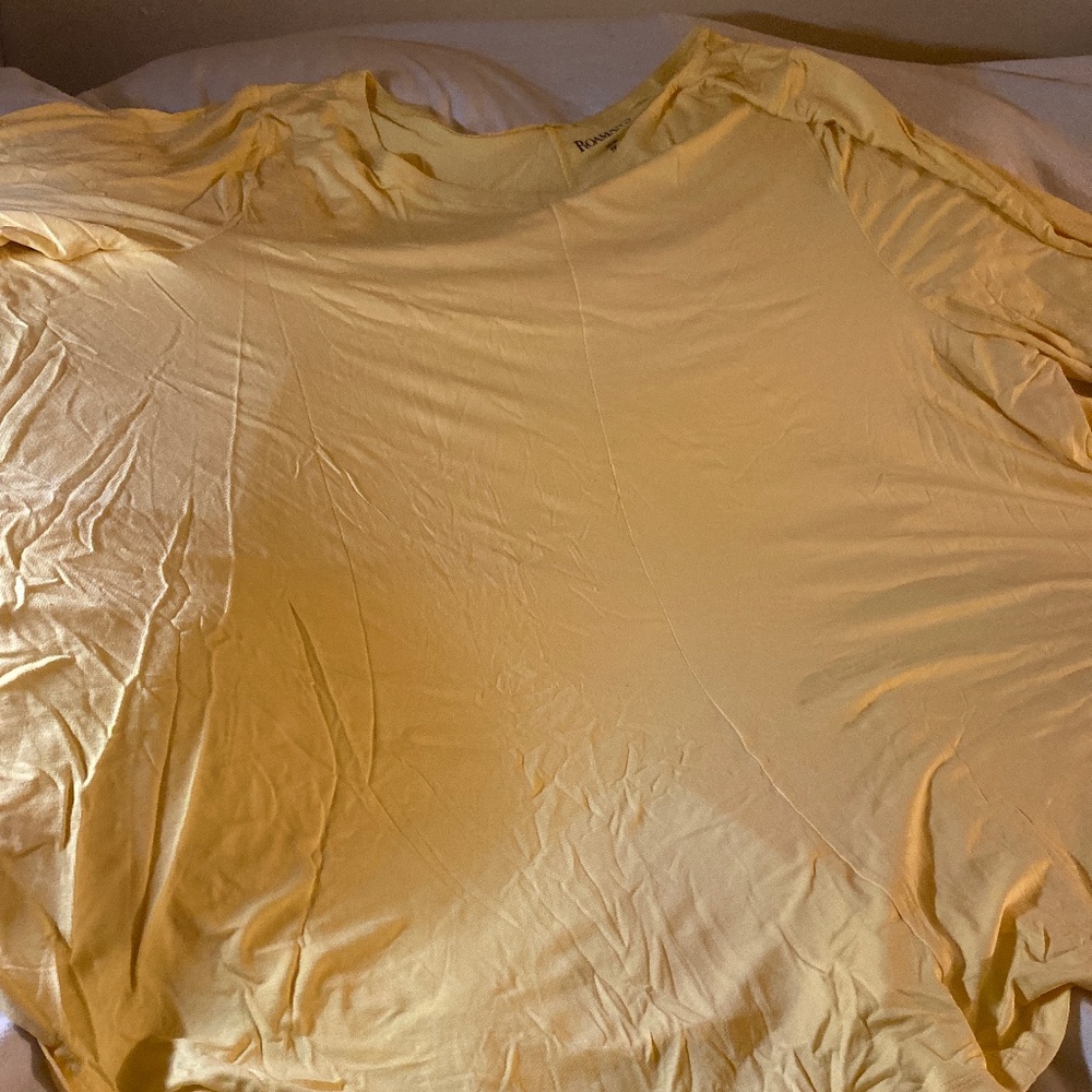 Roaman’s flared shirt